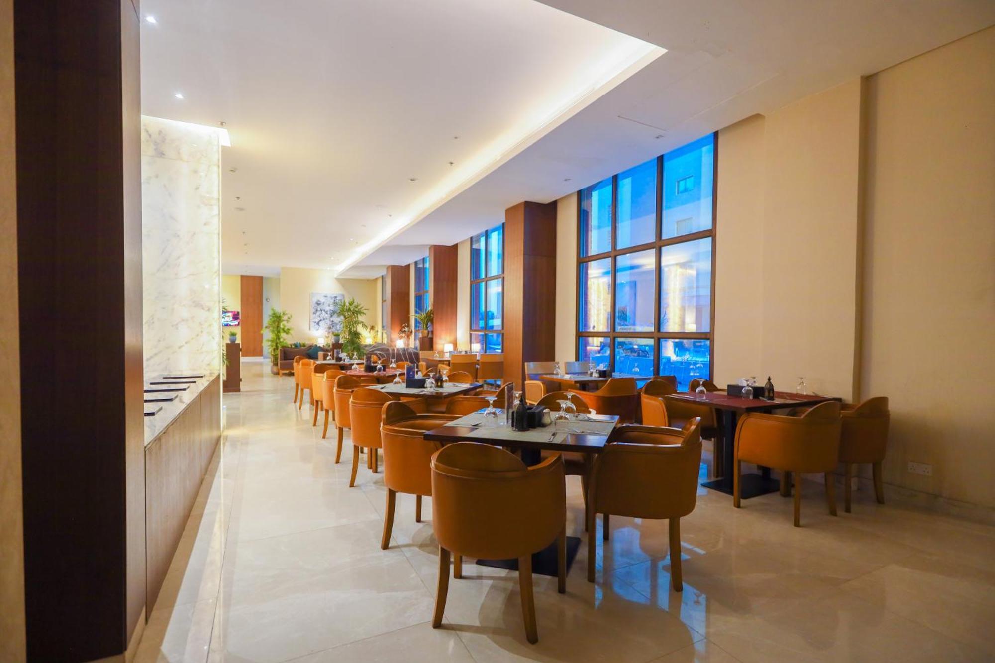 Ramee Palace Hotel Manama Exterior foto